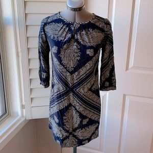 Mini dress 3/4 sleeve, paisley with back cut out